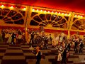 la course des garcons de cafe, musee des arts forains