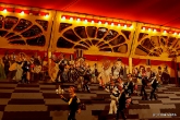 la course des garcons de cafe, musee des arts forains