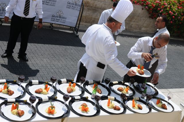 Waiters Race Jerusalem 2009