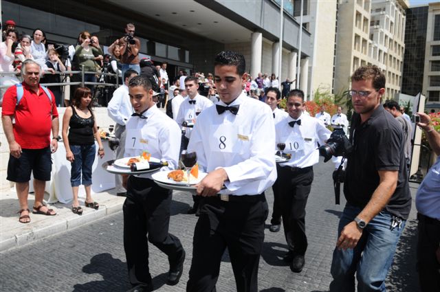 Waiters Race Jerusalem 2009