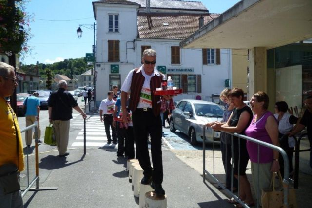 Course des garçons de cafe La Ferte sous Jouarre 2011