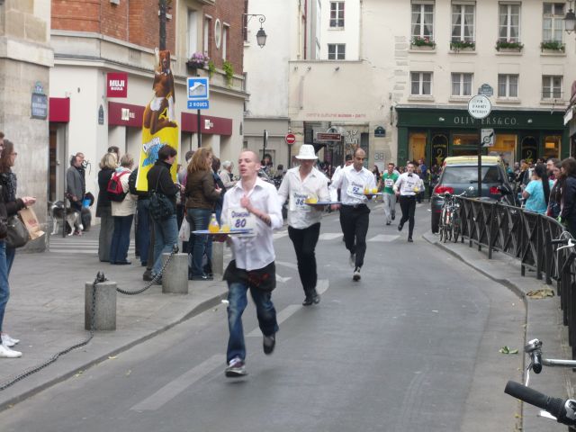 Course des garcons de cafe Paris 2011