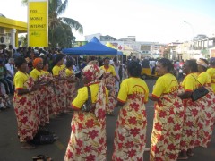 antanarivo-2013-waiters-race
