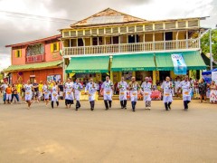 antanarivo-2013-waiters-race