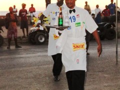 antanarivo-2013-waiters-race