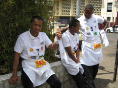 antanarivo-2013-waiters-race